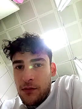 yasinesra757  online show from April 7, 3:14 pm