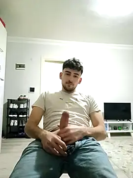 Snapshot of yasinesra757_ chatting on March 1, 6:19 pm yasinesra757 online show from March 1, 6:19 pm