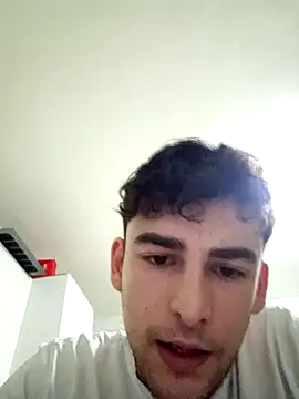 yasinesra757  online show from March 31, 7:16 pm