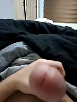 yasinesra757  online show from December 15, 10:26 pm