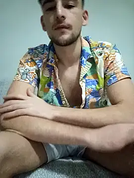 Snapshot of yasinesra757_ chatting on December 19, 1:09 am yasinesra757 online show from December 19, 1:09 am