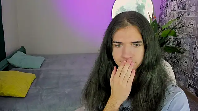 Snapshot of Harvey_Hair chatting on November 25, 3:01 pm Harvey Hair online show from November 25, 3:01 pm