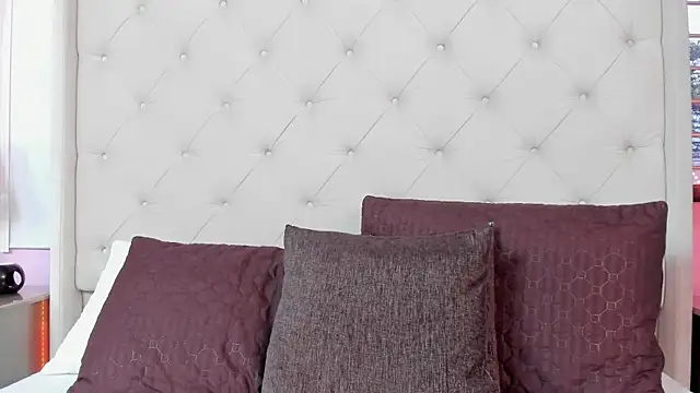 scarlett leblanc  online show from April 7, 11:56 am