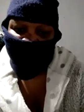 Snapshot of Teddypuer chatting on November 4, 8:45 pm Teddypuer online show from November 4, 8:45 pm