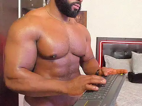 Snapshot of Joseph_palaciios chatting on June 10, 5:25 pm Joseph palaciios online show from June 10, 5:25 pm