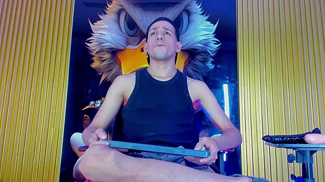 Snapshot of noah_deluxe chatting on October 30, 3:31 pm noah deluxe online show from October 30, 3:31 pm