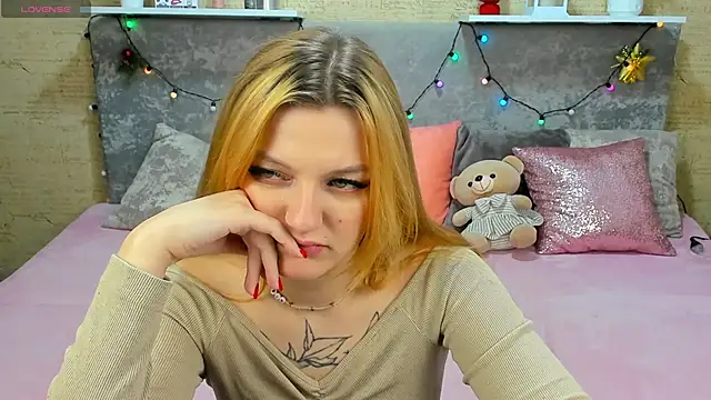 AnnaXPeach online show from November 30, 1:17 am