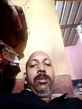 Dhanya752896 online show from July 17, 8:44 am
