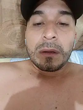 Snapshot of Felipefenix8 chatting on October 30, 4:26 pm Felipefenix8 online show from October 30, 4:26 pm