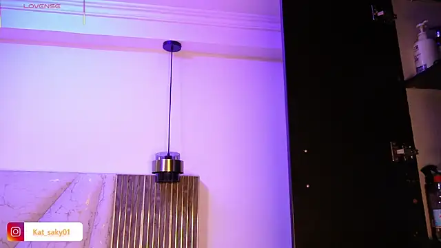 Snapshot of Kat_Saky chatting on June 16, 12:10 am Kat Saky online show from June 16, 12:10 am