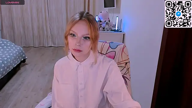 sunkissedsin online show from November 11, 3:18 pm