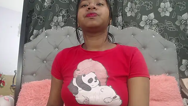 valentinavega18x online show from December 22, 8:31 pm