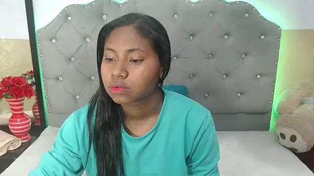 valentinavega18x online show from November 14, 3:43 am