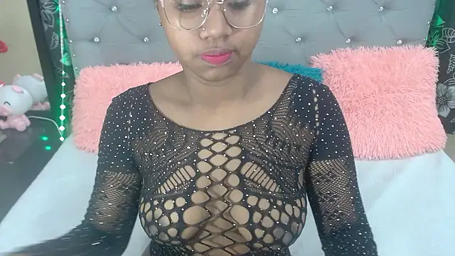 valentinavega18x online show from February 20, 4:09 am