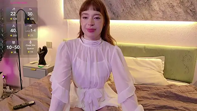 Nicolle moors online show from April 4, 3:51 pm