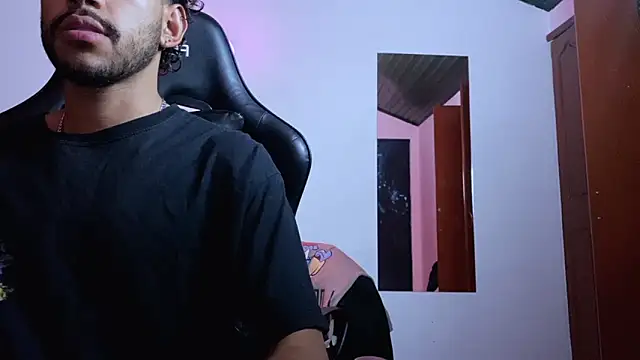 3v1l online show from November 12, 12:15 am