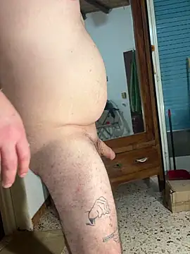 Snapshot of Mayaearonpassionforyou chatting on November 2, 3:44 am Mayaearonpassionforyou online show from November 2, 3:44 am