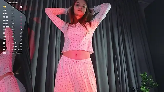 KarlaMagnett online show from December 18, 3:16 pm