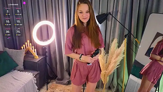 Snapshot of KarlaMagnett chatting on November 27, 3:23 pm KarlaMagnett online show from November 27, 3:23 pm