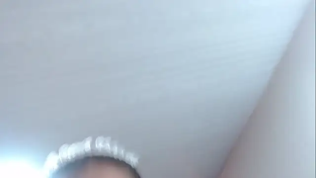 selenabustamante online show from May 11, 2:45 pm