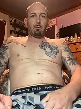 RobsBigD online show from November 12, 4:33 pm