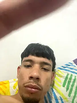 Snapshot of starboy2812 chatting on November 18, 3:32 am starboy2812 online show from November 18, 3:32 am