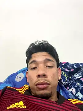 Snapshot of starboy2812 chatting on November 23, 10:09 pm starboy2812 online show from November 23, 10:09 pm