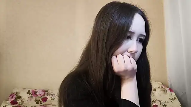 Snapshot of Monibronce chatting on November 5, 3:37 pm Monibronce online show from November 5, 3:37 pm