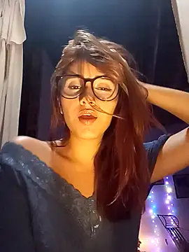 lola mamadas online show from November 30, 4:24 am