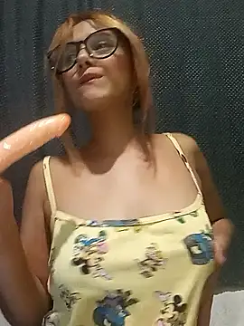 lola mamadas online show from January 9, 4:08 am