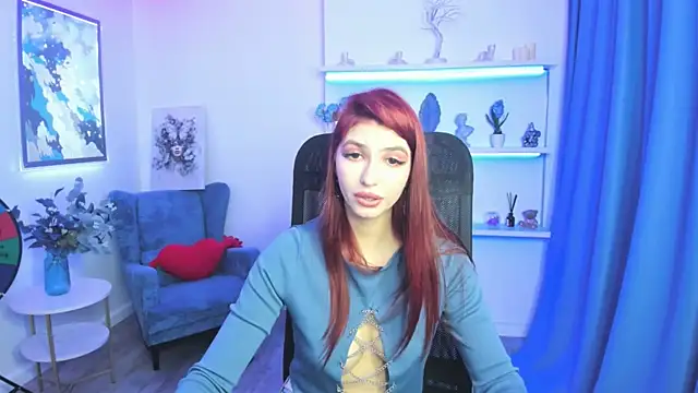 AmandaGasertoe online show from April 13, 11:25 am