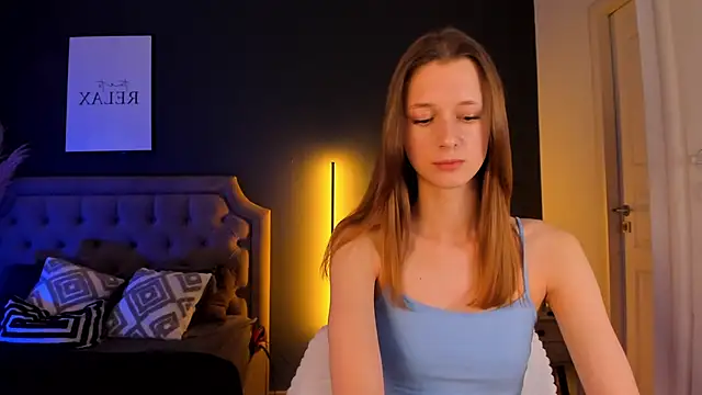 SweetVee online show from April 11, 7:45 am