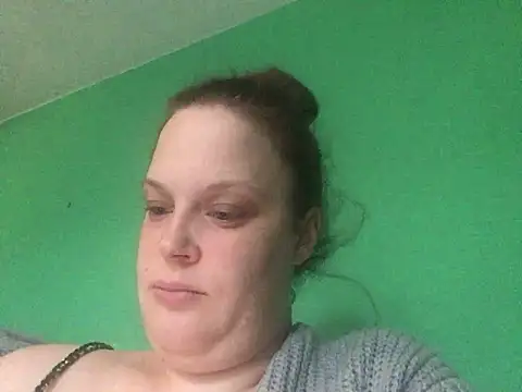 Snapshot of Siddypops99 chatting on October 31, 10:23 am Siddypops99 online show from October 31, 10:23 am