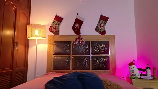 dark angell77 online show from December 5, 11:09 am