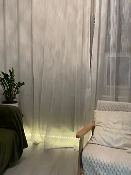 HotLdyllic online show from February 21, 4:31 pm