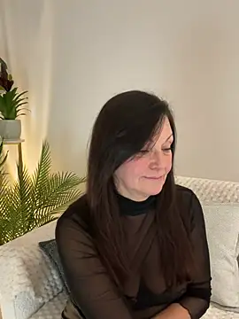 HotLdyllic online show from March 22, 5:03 pm