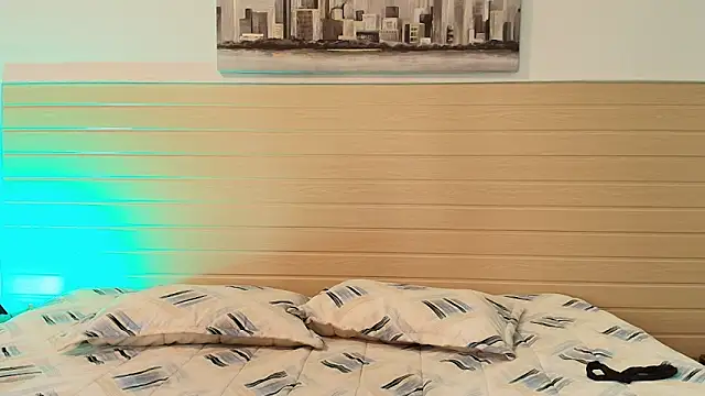 Madisonkay online show from February 21, 1:51 am