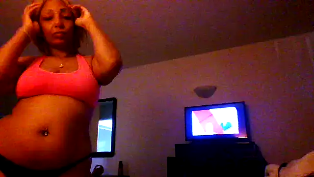 Juicyapplecandy online show from March 26, 1:53 pm