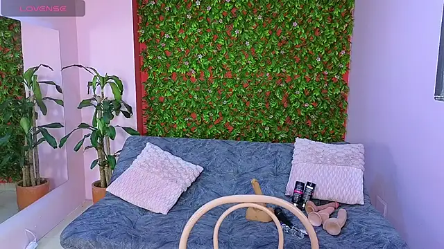 malen fitnessmilf online show from April 5, 12:12 pm