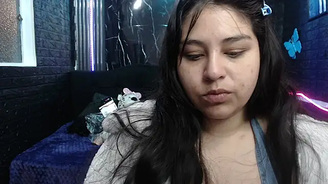 Snapshot of lehia_285 chatting on June 20, 1:16 pm lehia 285 online show from June 20, 1:16 pm