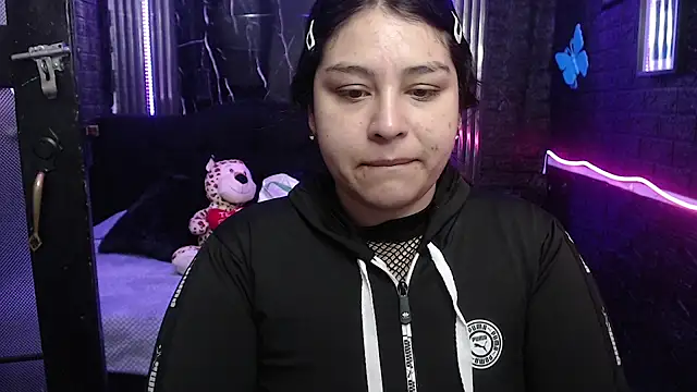 Snapshot of lehia_285 chatting on May 18, 1:05 pm lehia 285 online show from May 18, 1:05 pm