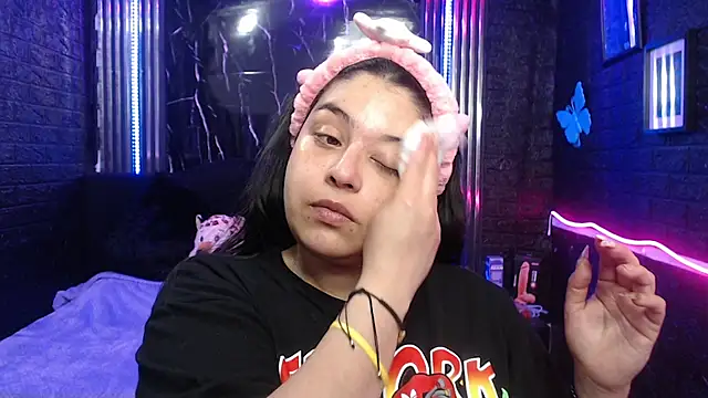 Snapshot of lehia_285 chatting on May 6, 1:26 pm lehia 285 online show from May 6, 1:26 pm