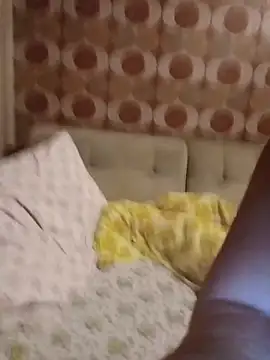 Snapshot of UnheardThing7 chatting on November 4, 9:51 pm UnheardThing7 online show from November 4, 9:51 pm