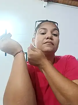 Snapshot of Samaraa_Lee chatting on November 6, 11:47 am Samaraa Lee online show from November 6, 11:47 am