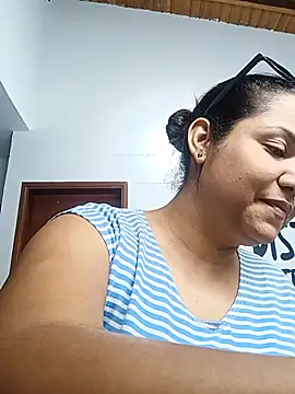 Samaraa Lee online show from November 20, 11:33 am