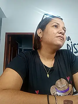 Samaraa Lee online show from January 9, 11:17 am