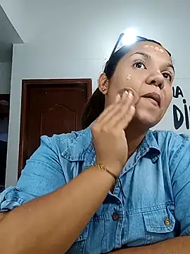 Samaraa Lee online show from November 28, 11:21 am