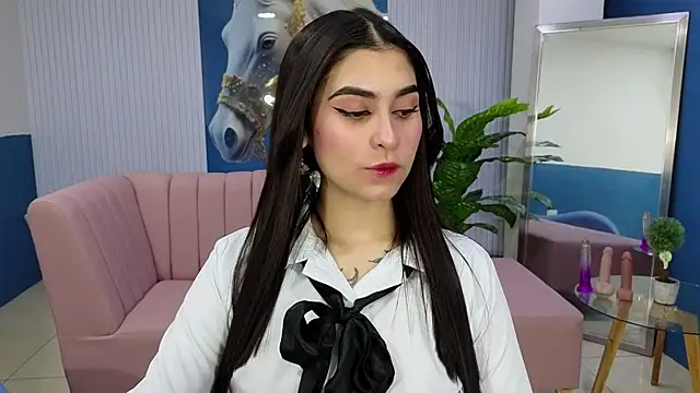 amy lovelydoll online show from May 9, 6:55 pm