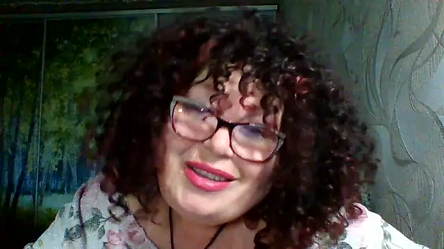 Snapshot of Milaniya606 chatting on May 7, 6:17 am Milaniya606 online show from May 7, 6:17 am
