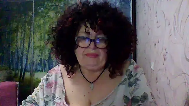 Snapshot of Milaniya606 chatting on June 4, 8:30 am Milaniya606 online show from June 4, 8:30 am
